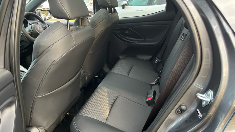 Mazda 2 Hybrid 1.5i Hybrid Homura Plus 5dr CVT Hybrid Hatchback